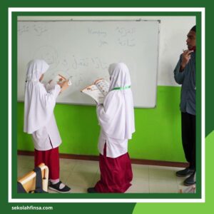 Adab Menuntut Ilmu dalam Islam Supaya Berkah